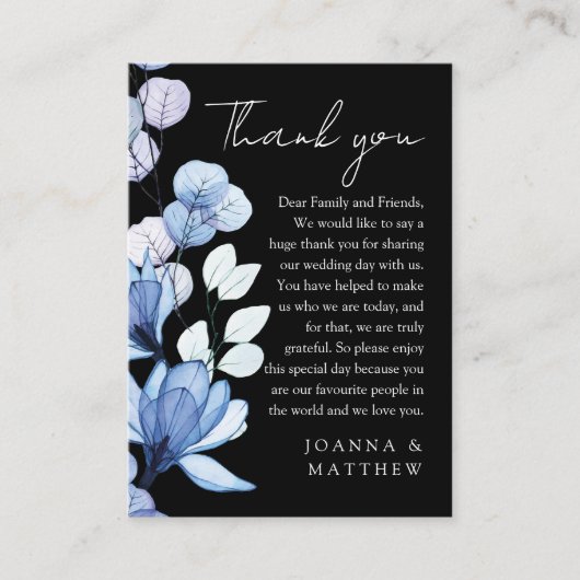 Carte De Placement Mariage bleu Floral noir et blanc Merci (Devant)
