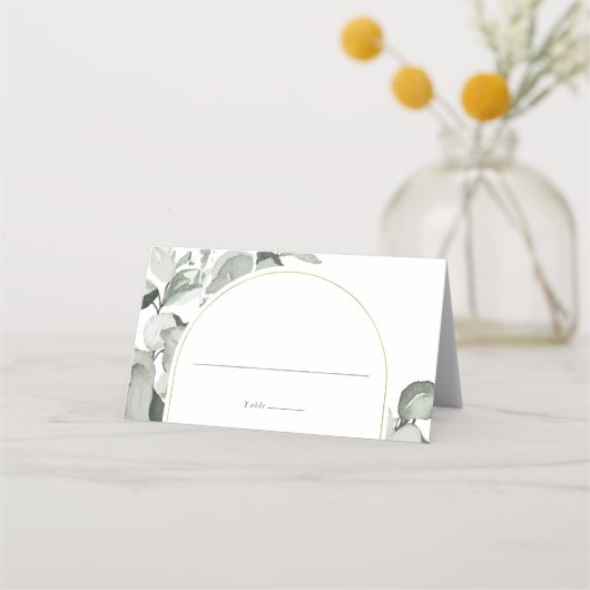 Carte De Placement Mariage d'arche d'or Eucalyptus moderne (Devant)