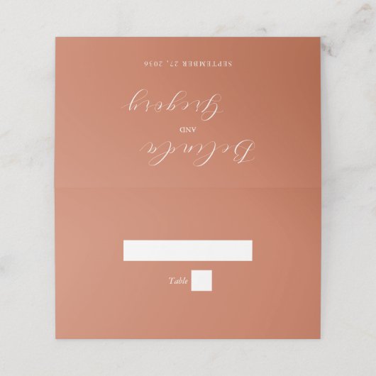 Carte De Placement Mariage de calligraphie de script élégant en terre (Extérieur déplié)