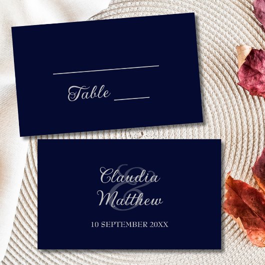 Carte De Placement Mariage Moderne Bleu Nuit et Argent Script 