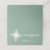 Carte De Placement Mariage Motif de Snowflakes vert doux (Extérieur déplié)