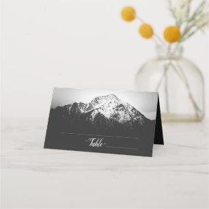 Carte De Placement Mariage noir et blanc sous les montagnes