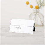 Carte De Placement Mariage Stylisé Peacock Feather Numéro de table<br><div class="desc">Moderne. Minimal. Cette collection utilise des plumes de paon stylisées pour créer un look élégant pour votre journée spéciale.</div>
