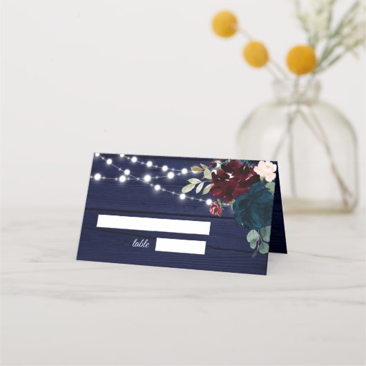 Carte De Placement Marsala en bois rustique & Fleurs bleues de marine (Devant)