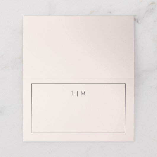 Carte De Placement Monographie rose pâle simple Mariage élégant (Extérieur déplié)