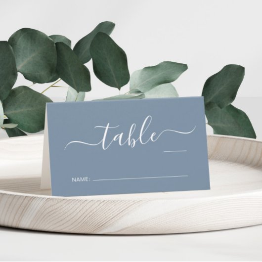 Carte De Placement Numéro de table de mariage Chic Script Bleu Poussi