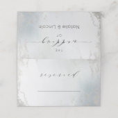 Carte De Placement Ombre Dusty Blue Frosted Réservé Mariage (Extérieur déplié)