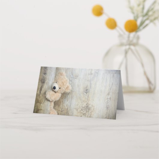 Carte De Placement Ours Cute Stuffé Mur Rustique En Bois (Devant)
