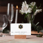 Carte De Placement Parties scintillant d'or Monogram Poker Chip Casin<br><div class="desc">Célébrez dans le style avec ces cartes mariages design et très tendance. Le design est facile à personnaliser avec votre libellé d'événement spécial et vos invités seront ravis quand ils verront ces cartes de lieux fabuleuses. Les éléments mariages correspondants se trouvent dans la collection.</div>