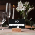 Carte De Placement Parties scintillant en argent Monogram Poker Chip<br><div class="desc">Célébrez dans le style avec ces cartes mariages design et très tendance. Le design est facile à personnaliser avec votre libellé d'événement spécial et vos invités seront ravis quand ils verront ces cartes de lieux fabuleuses. Les éléments mariages correspondants se trouvent dans la collection.</div>