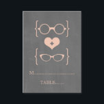 Carte De Placement Peach Geeky Glaces Chalkboard Plaques<br><div class="desc">Lunettes geeky chic et sexy Chalkboard Mariage Place Card en pêche avec un coeur mignon flanqué de deux paires de lunettes nerveux, une paire de manteaux et une paire de ceintures représentant le marié et la mariée sur un arrière - plan de tableau noir. Cette carte d'escorte décalée est parfaite...</div>