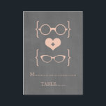 Carte De Placement Peach Geeky Glaces Chalkboard Plaques<br><div class="desc">Lunettes geeky chic et sexy Chalkboard Mariage Place Card en pêche avec un coeur mignon flanqué de deux paires de lunettes nerveux, une paire de manteaux et une paire de ceintures représentant le marié et la mariée sur un arrière - plan de tableau noir. Cette carte d'escorte décalée est parfaite...</div>
