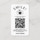 Carte De Placement Photos mémorables Qr Code Black Chic Modern Mariag (Devant)