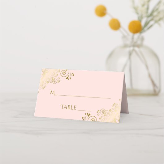 Carte De Placement Trucs d'or sur Blush Pink Elegant Mariage écriture (Devant)