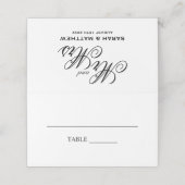 Carte De Placement Typographie de scénario Stately Mr & Mrs mariage (Extérieur déplié)