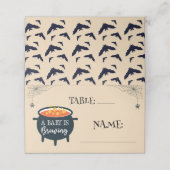 Carte De Placement Un Bébé Brasse Douche Halloween Cauldron Table (Extérieur déplié)