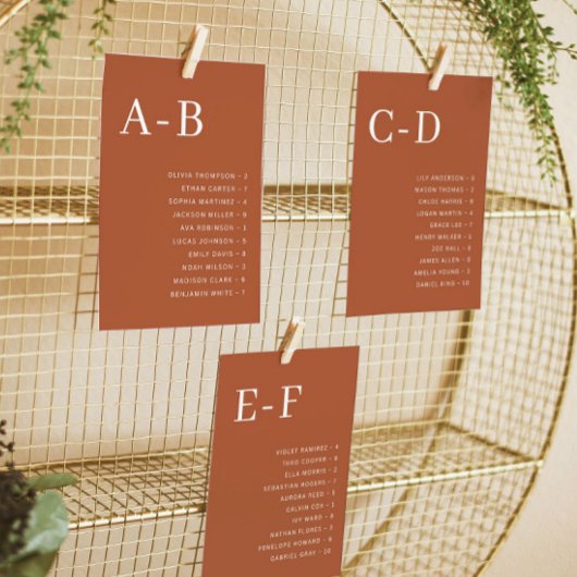 Carte de plan de table de mariage alphabétique en