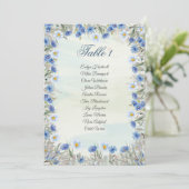 Carte de plan de table de mariage floral bleu élég (Debout devant)