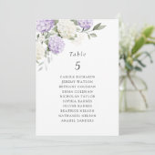 Carte de plan de table d'hortensia violet floral (Debout devant)