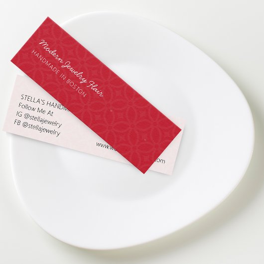 Carte de présentation de boucle d'oreille à clou r