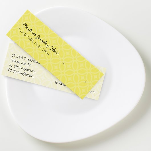 Carte de présentation de boucle d'oreille à motif 