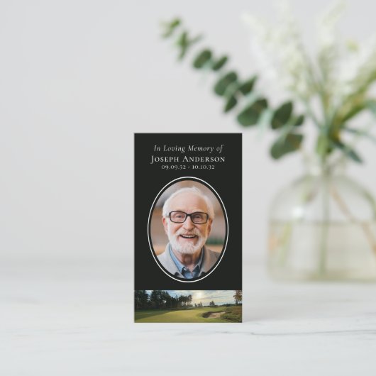 Carte de prière commémorative du terrain de golf O (Debout devant)