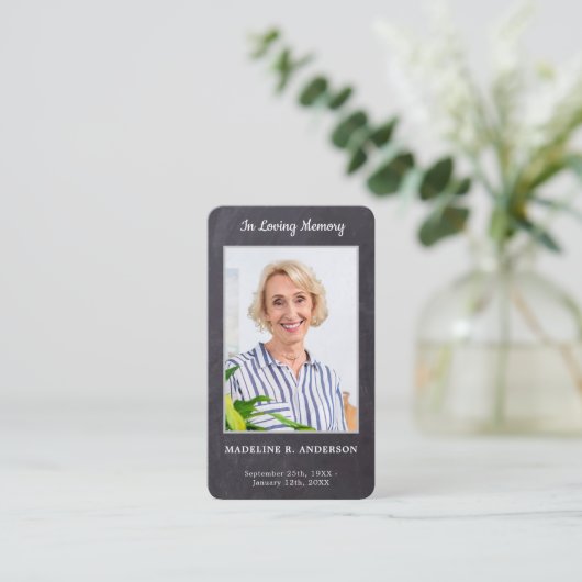 Carte de prière commémorative funéraire Tableau de (Debout devant)