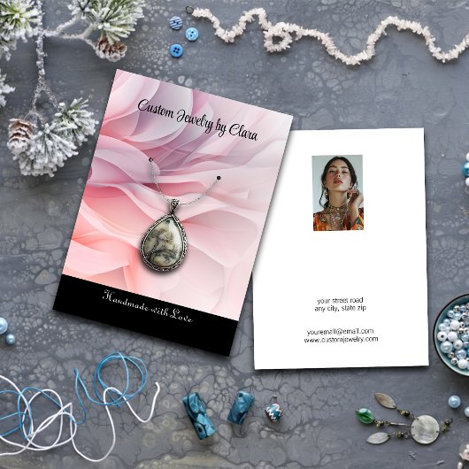 Carte de profil de bijoux personnalisée