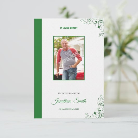 Carte de programme funèbre commémorative (Debout devant)