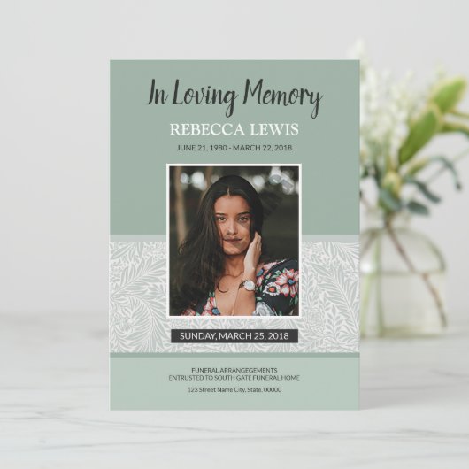 Carte de programme funéraire (Debout devant)