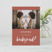 Carte de proposition Bridesmaid en brique brûlée m (Debout devant)