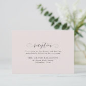 Carte de réception élégante et simple rose tendre (Debout devant)