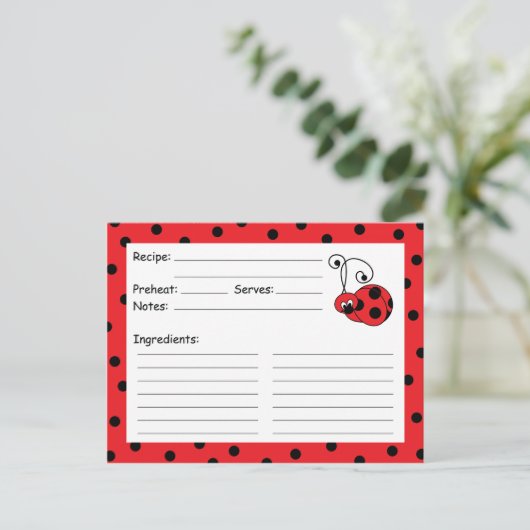 Carte de recette rouge de bitty Ladybug (Debout devant)