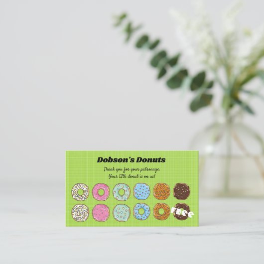 Carte de récompenses de fidélité Donuts modifiable (Debout devant)
