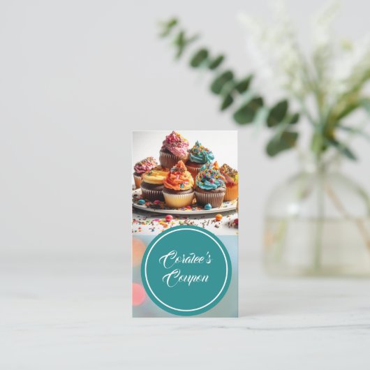 Carte de réduction Coupon personnalisable (Debout devant)