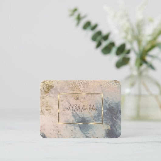 Carte De Réduction Elégant cadre or, Confetti marbre bleu (Debout devant)