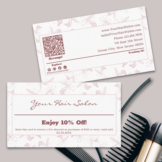 Carte De Réduction Elégant coiffeur professionnel rose et blanc