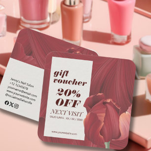 Carte De Réduction Élégant Maquillage à ongles rouge Abstrait élégant