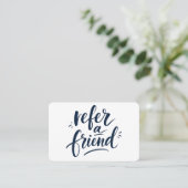 Carte de réduction moderne Navy Blue White Script (Debout devant)