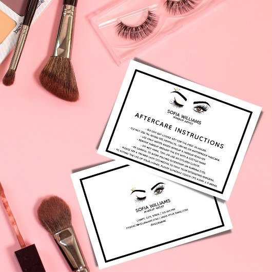 Carte De Référencement Beau oeil Brown Wink avec Gold Crown