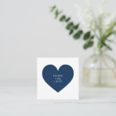 Carte De Référencement Navy Blue Heart Minimalist Partagez votre amour (Debout devant)