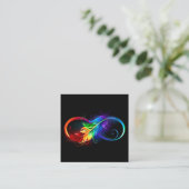 Carte De Référencement Symbole d'infini avec plume arc-en-ciel (Debout devant)