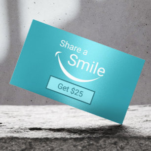 Carte De Référencement Un dentiste partage un sourire turquoise Orientati