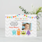 Carte de remerciement d'anniversaire pour petit mo (Debout devant)