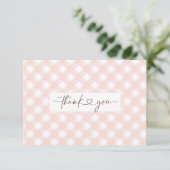 Carte de remerciement de douche en gingham rose (Debout devant)