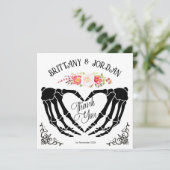 Carte de remerciement de mariage aux mains de sque (Debout devant)