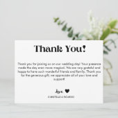 Carte de remerciement de mariage simple écriture c (Debout devant)