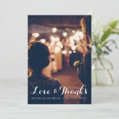 Carte de remerciement de photo de mariage Love and (Debout devant)