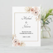 Carte de Remerciement Fleurie Élégante Rose Clair (Debout devant)