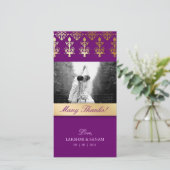 Carte de remerciement indienne damassée violette (Debout devant)
